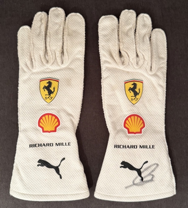 2025-LH-Miami-gloves (2)