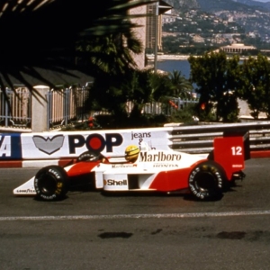 Senna_in_Monaco_1988_7(1)